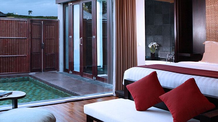 Lagoon Pool Access Villa 